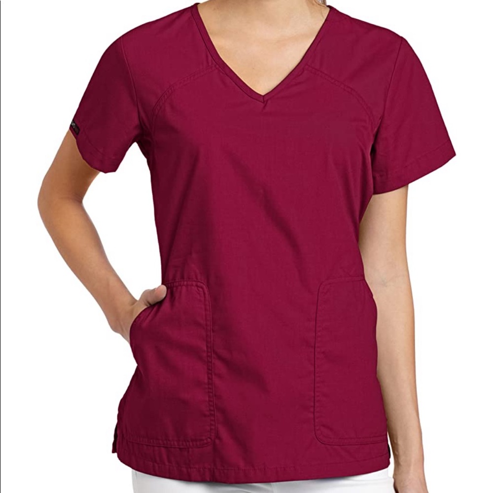 Women’s XS petite magenta scrubs (top and bottoms)